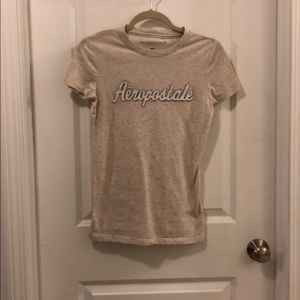 Tan Aeropostale tee